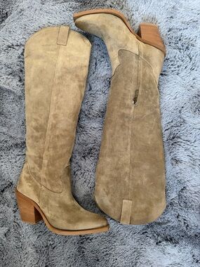 Brand New Over-the-Knee Suede Boots in Taupe with Heel